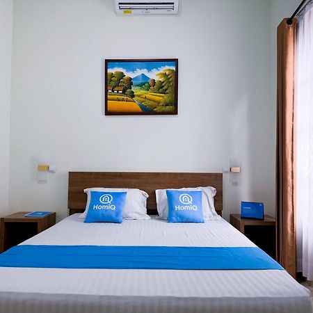 Adiputra Guesthouse 2 By Homiq Ngabean Dış mekan fotoğraf