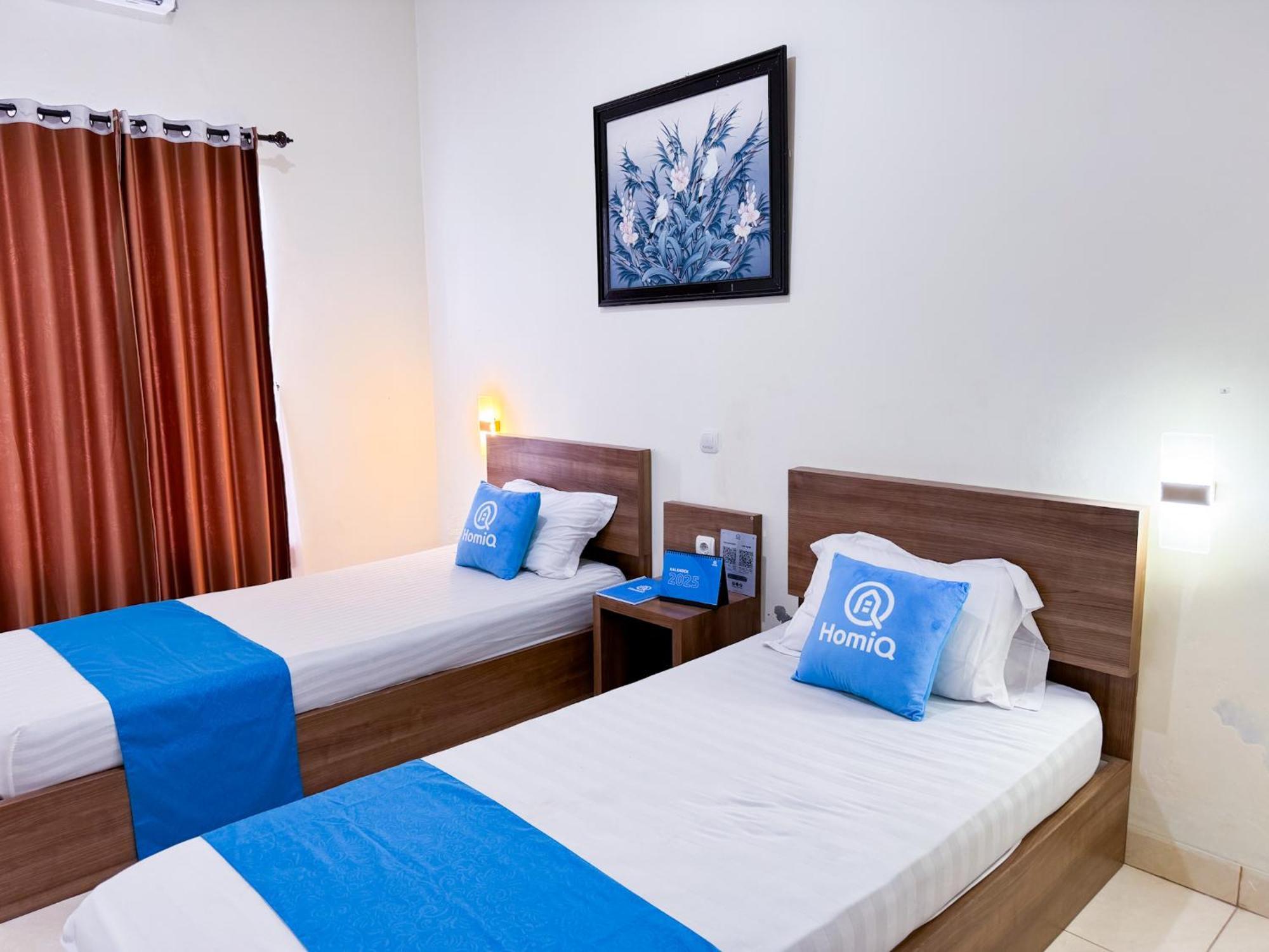 Adiputra Guesthouse 2 By Homiq Ngabean Dış mekan fotoğraf